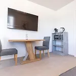 Blueemlisalp - Aare Jungfrau Ag Appartement