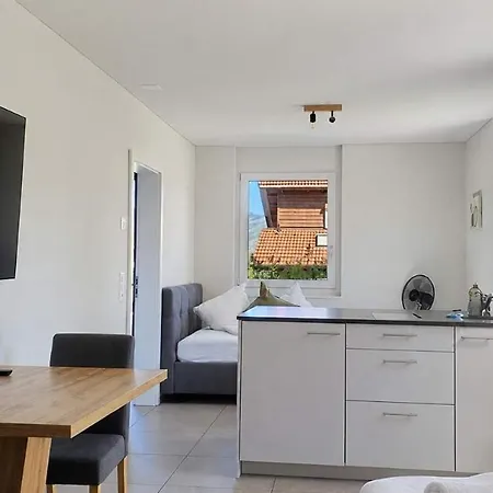Bluemlisalp - Aare Jungfrau Ag Apartamento Spiez