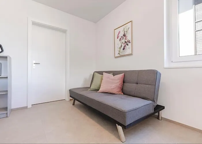 Blueemlisalp - Aare Jungfrau Ag